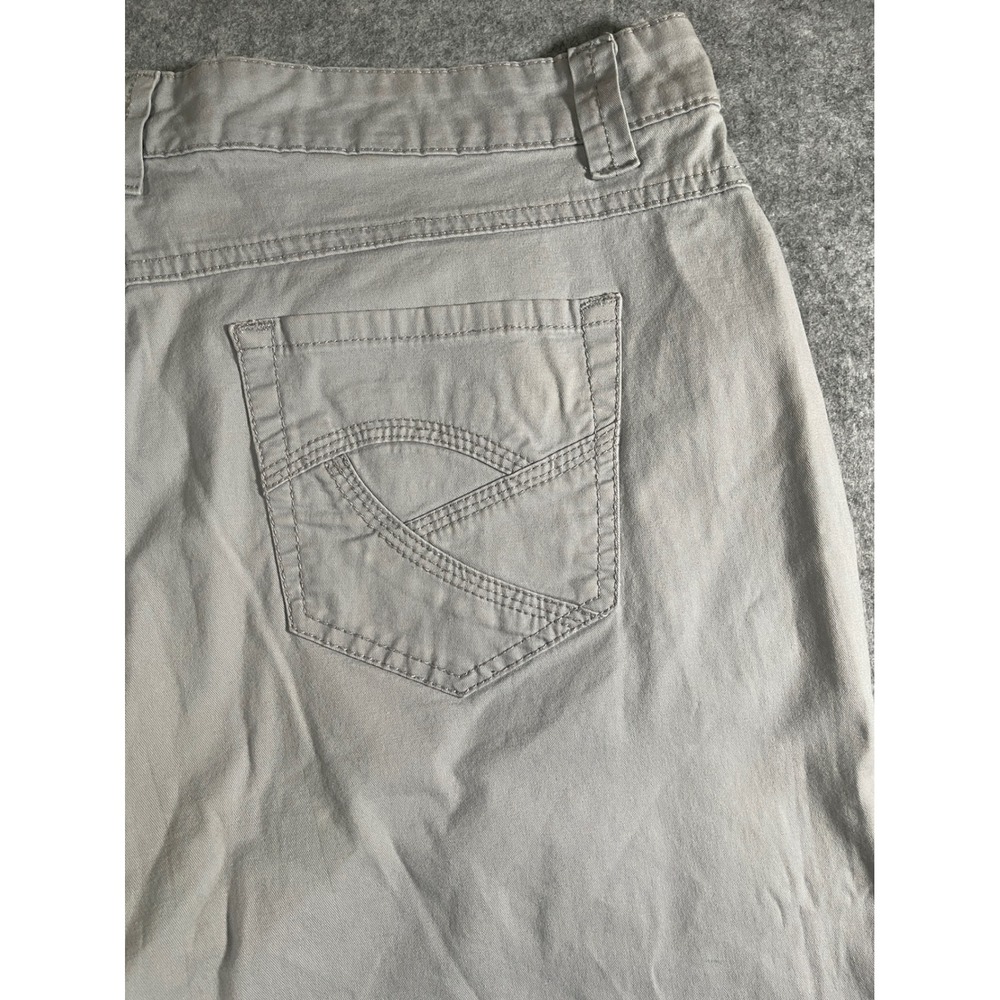 Nine West Jeans Womens 12/30 Average Khaki Capri Pants Tan Stretch Crop Trousers - Picture 9 of 10
